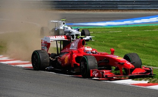 Illustration for article titled 2009 Belgian Grand Prix: A Mega-Gallery of Supreme Wackiness